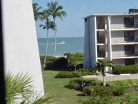 Sundial D310  Charming Beachfront Getaway! - 3-Star