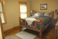 Spacious Summer Escape: Private Backyard, Dock & Fire Pit, Channel Waterfront - Wifi
