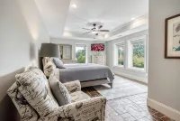 Luxe 38-Acre Homestead Near Gainesville: 5BR/7BA, 2 Kitchens, Animals & More! - ブティック