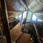 Charming 2-bedroom cabin with WiFi, Hot Tub, large decks in amazing Canandaigua - Alppimaja