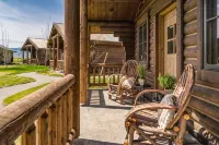 Beautiful Log Cabin in Paradise Valley, Montana - Hytter