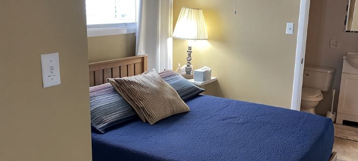 Shore Cliff Cottage Hotels in Ashtabula County