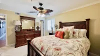 3 Bedroom Condo on the beach. - 4-Star