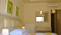 Utopia - Guest houses