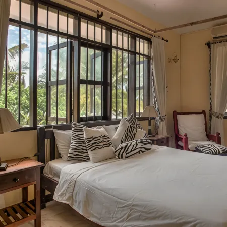Bahari Dhow Beach Villas