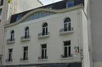 Appart'hôtel Voltaire - 3 Sao