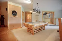 Luxury water home on Whitefish Chain of lakes - 4 stjerner