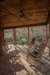 Mill Place Cabin Getaway - Chalets