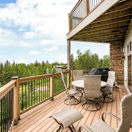 Lake Views Throughout. Next to Golf, Hiking, Biking Trails and Winery.