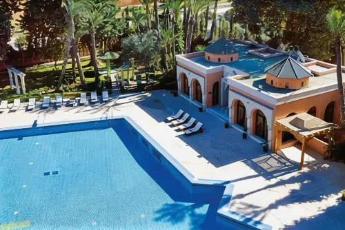 Royal Mirage Deluxe - Lãng mạn