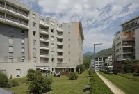 Séjours & Affaires Grenoble Marie Curie - 2-Star