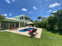 Island Oasis in St. Croix's Premier Neighborhood -  Ferienhäuser