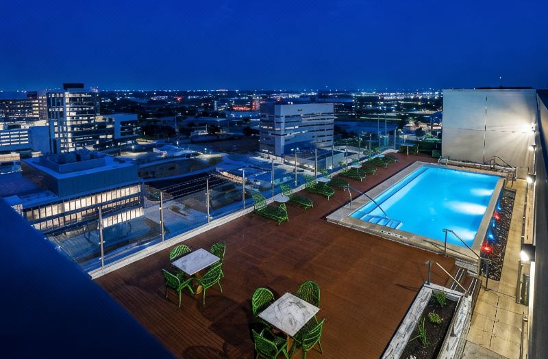 Blossom Hotel Houston, Curio Collection by Hilton photo 2