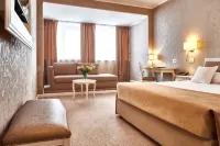 Continental Forum Arad - 4-Star