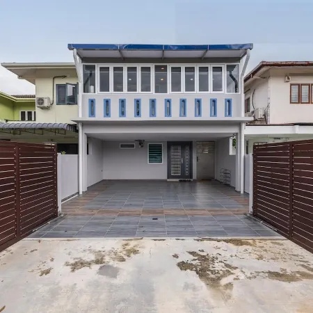 IPOH CAIP TownHouse By Luvit Stay