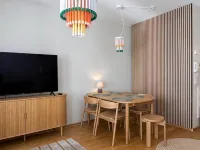 Stylish 1BR Apt with Prime Location - Condos