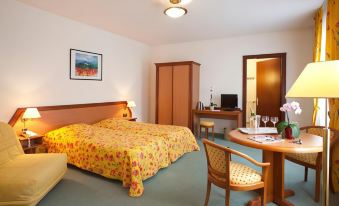 Logis Hotel-Restaurant de La Poste