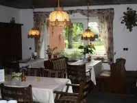 Hotel-Gasthaus Burmester Hotel di Hollenstedt