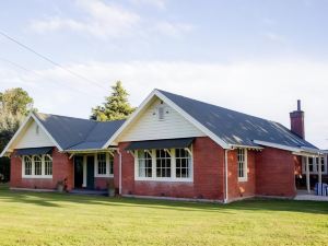 Coldstream Estate - the Whare