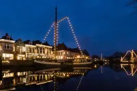 Hotel Café Restaurant de Posthoorn Hotels in Dokkum
