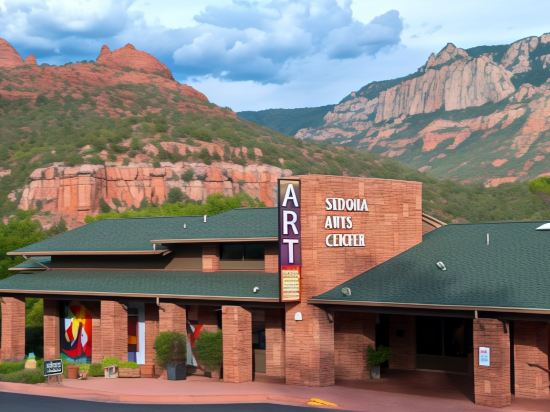 10 Best Hotels near Caravana Jewelry Sedona 2024 Trip