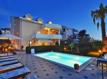 Villa Vanilla with Heated Pool