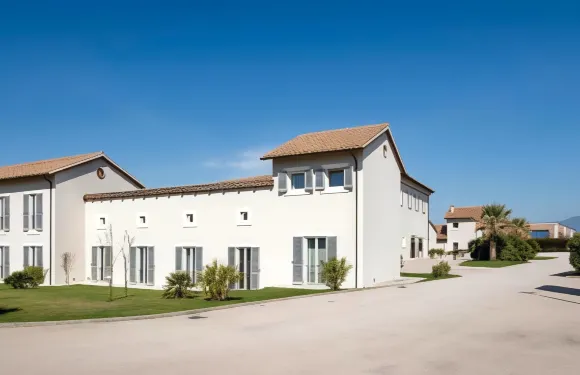 哥倫巴爾度假酒店