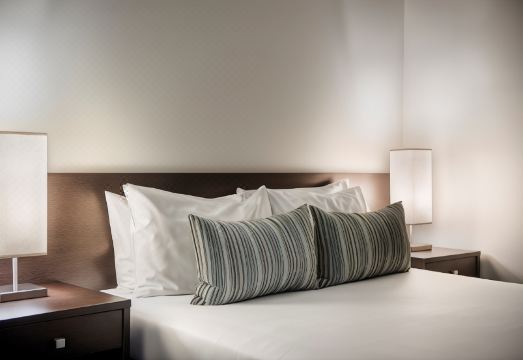 프랭클린 아파트먼트의 깔끔한 주방 이미지