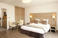 Residhome du Théâtre Hotels in Vicq