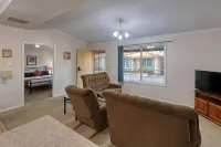 Comfort Inn Crystal Broken Hill Hotels in Broken Hill