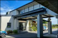 Croydon Lodge Hotels in Gore