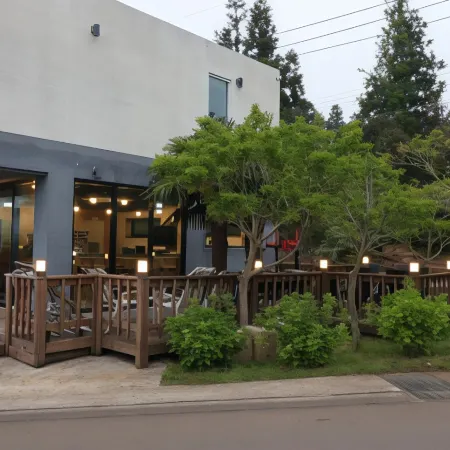 Seogwipo Mary J Spa Pension Отели рядом с достопримечательностью «Музей чая Осуллок»