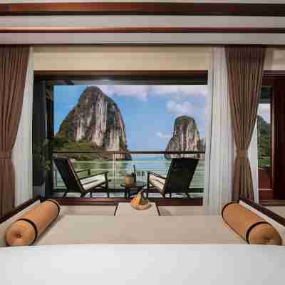 Heritage Cruises Binh Chuan Cat Ba Archipelago Rooms