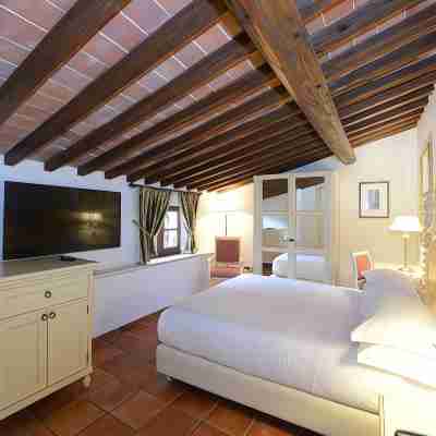 Castello di Leonina Adults Only Rooms