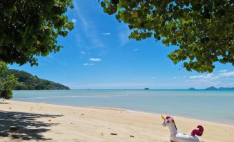 Anse Soleil Resort