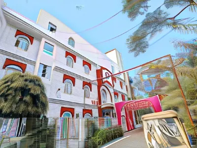 Hotel O Raas Near Near Laxmi Nagar Metro Station Hotels in East Delhi