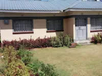 The Rhine Guest House - Eldoret Các khách sạn ở 