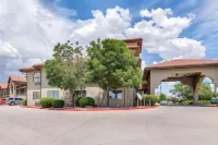 Quality Inn & Suites Gallup I-40 Exit 20 فنادق في غالوب