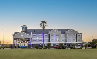SureStay by Best Western Texas City I-45 - Housity