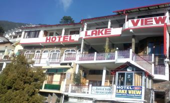 Goroomgo Lake View Mall Road Nainital