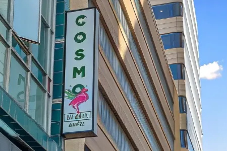 Cosmo on Bank
