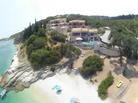 Anassa Mare Villas & Residences فنادق في Paxoi