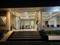 Grands Orchid Hotel
