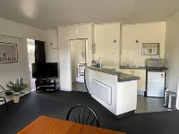 Colonial Motel - Pet friendly