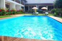 Hotel le Garni - สระว่ายน้ำส่วนตัว