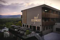 Boutiquehotel Das Zeitwert Hotels near Katholische Kirche St. Anna