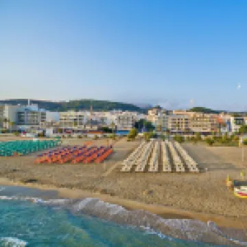 Kyma Suites Beach Hotel