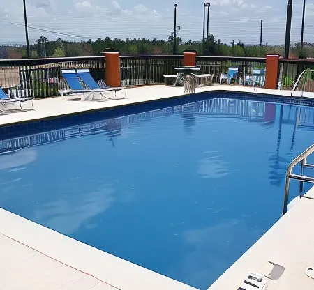 Home Town Inn & Suites
