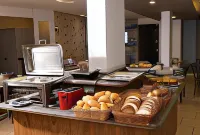 Hotel Plaza Cascavel - servizio colazione