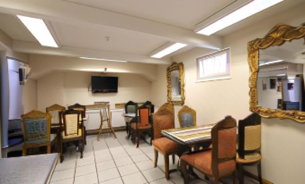 5. 망고 호텔 탐페..